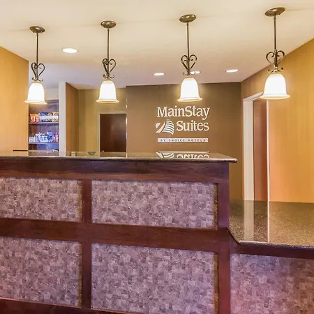 Mainstay Suites Grand Island-3